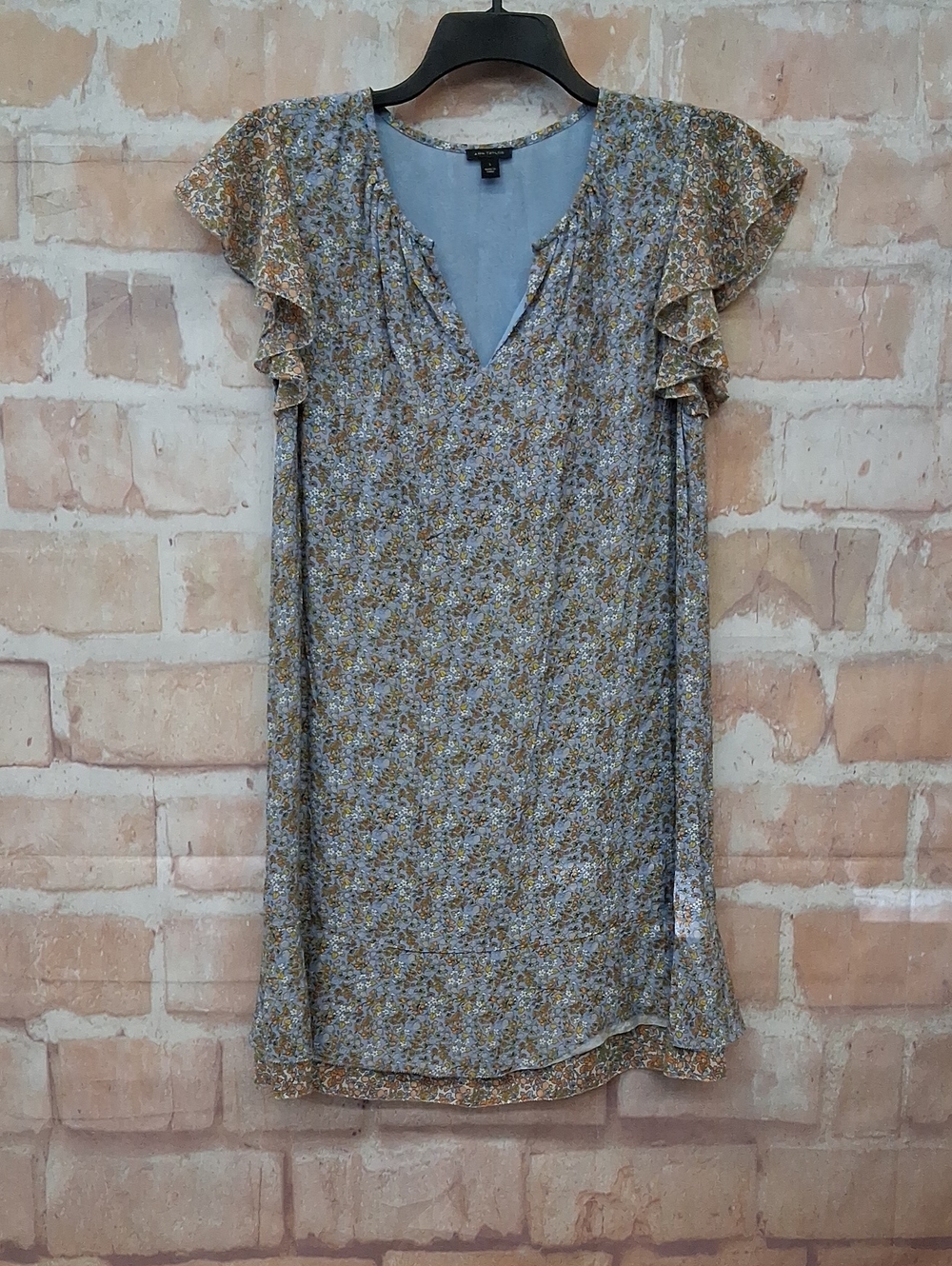 Ann Taylor Light Blue Floral Ruffle-Sleeve Dress